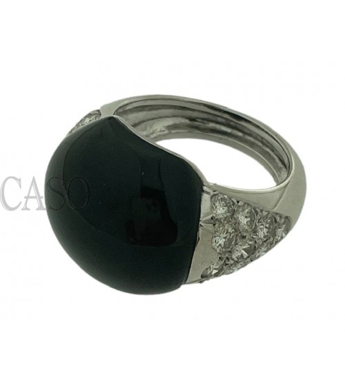 ANELLO IN ORO BIANCO CON ONICE E BRILLANTI