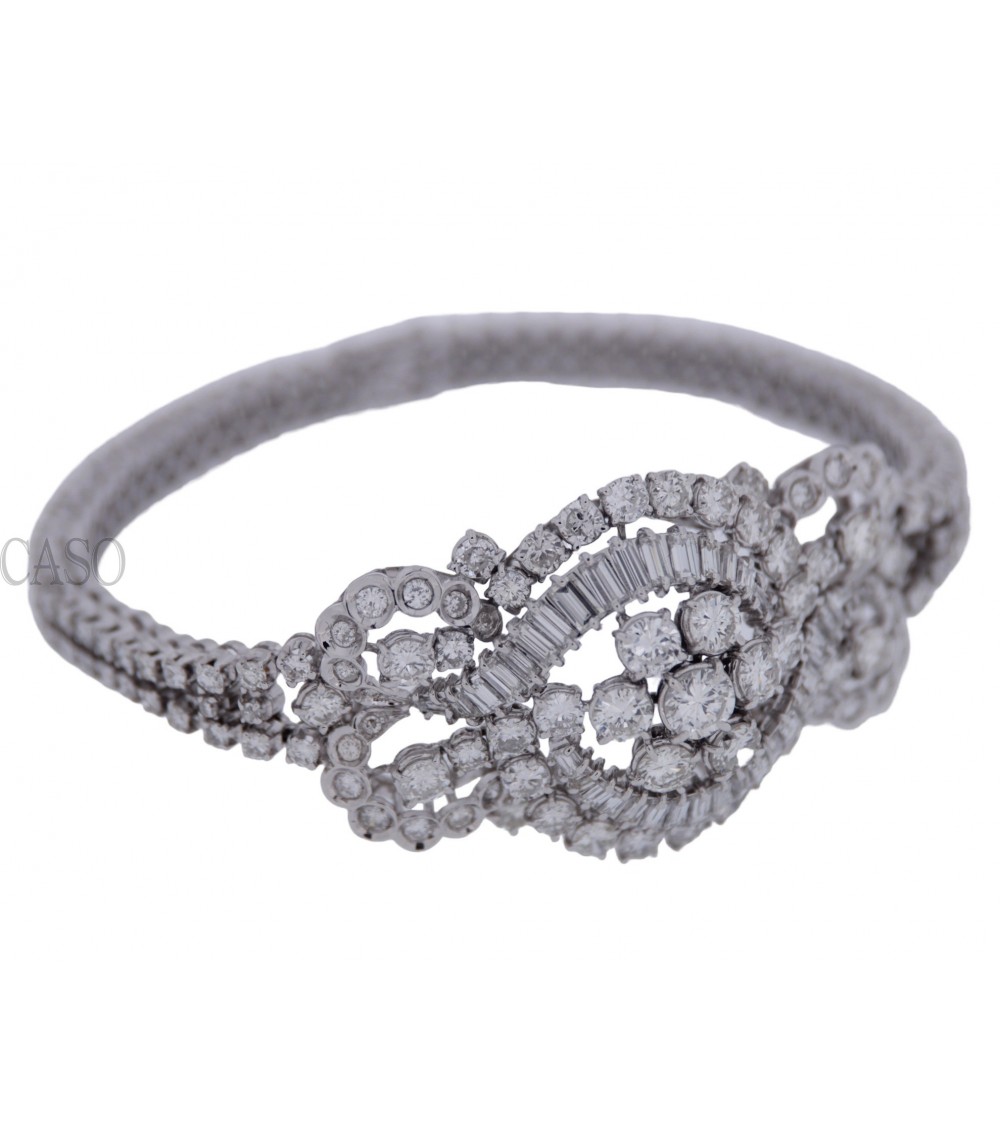 ESTATE WHITE GOLD DIAMOND BRACELET