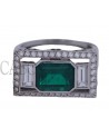 WHITE GOLD EMERALD RING WITH DIAMOND