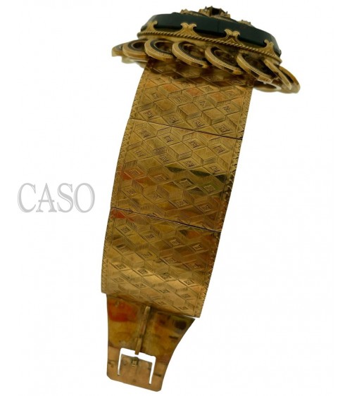 COMPLETO ANTICO IN ORO CON DIAMANTI SMALTI E DIASPRO NELLA SCATOLA ORIGINALE