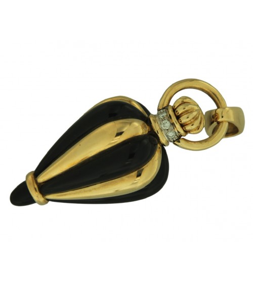 CIoNDOLO VINTAGE  IN ORO GIALLO CON  ONICE E  DIAMANTI