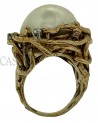 ANELLO VINTAGE IN ORO CON MADREPERLA E BRILLANTI