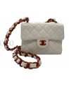 CHANEL MINI SQUARE VINTAGE IN PELLE BIANCO LATTE E BACHELITE