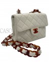 CHANEL MINI SQUARE VINTAGE IN PELLE BIANCO LATTE E BACHELITE