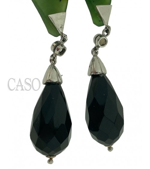 ORECCHINI PENDENTI CON ONICE GIIADA E CORALLO