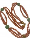COLLANA LUNGA CON CORALLO E GIADA IN ORO GIALLO