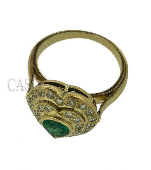 ANELLO A CUORE CON SMERALDO E BRILLANTI