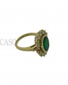 ANELLO VINTAGE CON SMERALDO OVALE E BRILLANTI