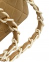 BORSA CHANEL VINTAGE MINI IN PELLE BEIGE E BACHELITE