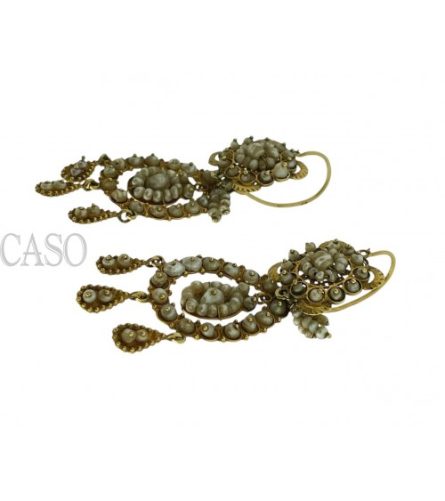 ORECCHINI ANTICHI CON MICRO PERLINE