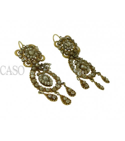 ORECCHINI ANTICHI CON MICRO PERLINE