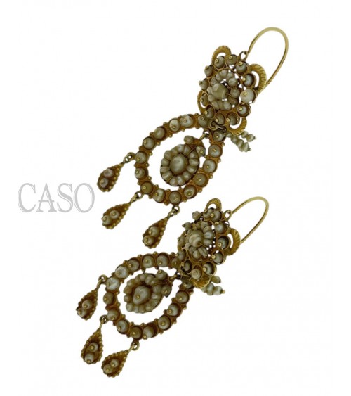 ORECCHINI ANTICHI CON MICRO PERLINE