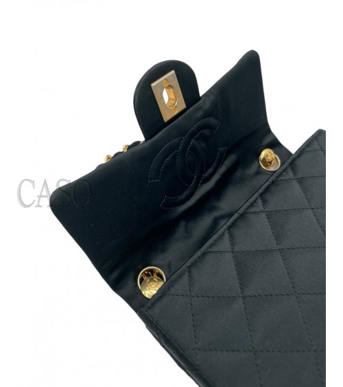 MINI SQUARE CHANEL VINTAGE IN SETA NERA