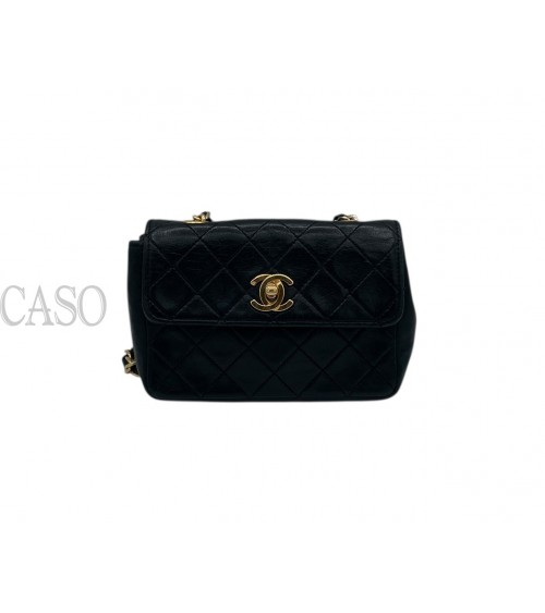 CLASSICA CHANEL VINTAGE EXTRA SMALL IN PELLE