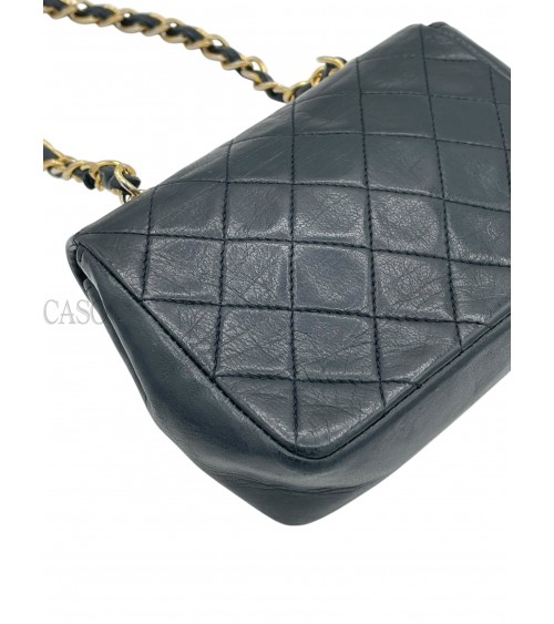 CLASSICA CHANEL VINTAGE EXTRA SMALL IN PELLE