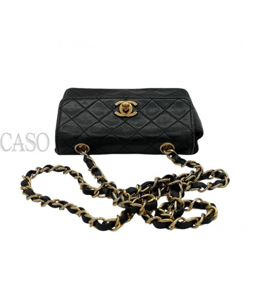 CLASSICA CHANEL VINTAGE EXTRA SMALL IN PELLE