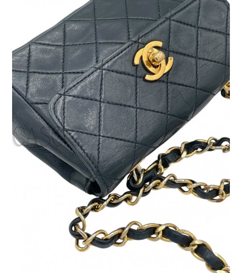 CLASSICA CHANEL VINTAGE EXTRA SMALL IN PELLE