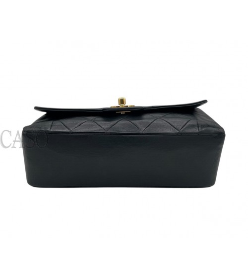 CHANEL VINTAGE LADY D IN PELLE NERA