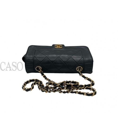 CHANEL VINTAGE LADY D IN PELLE NERA