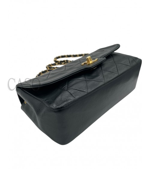 CHANEL VINTAGE LADY D IN PELLE NERA