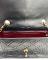 CHANEL VINTAGE LADY D IN PELLE NERA