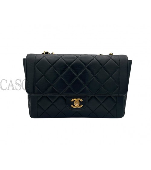 CHANEL CLASSICA VINTAGE IN PELLE NERA