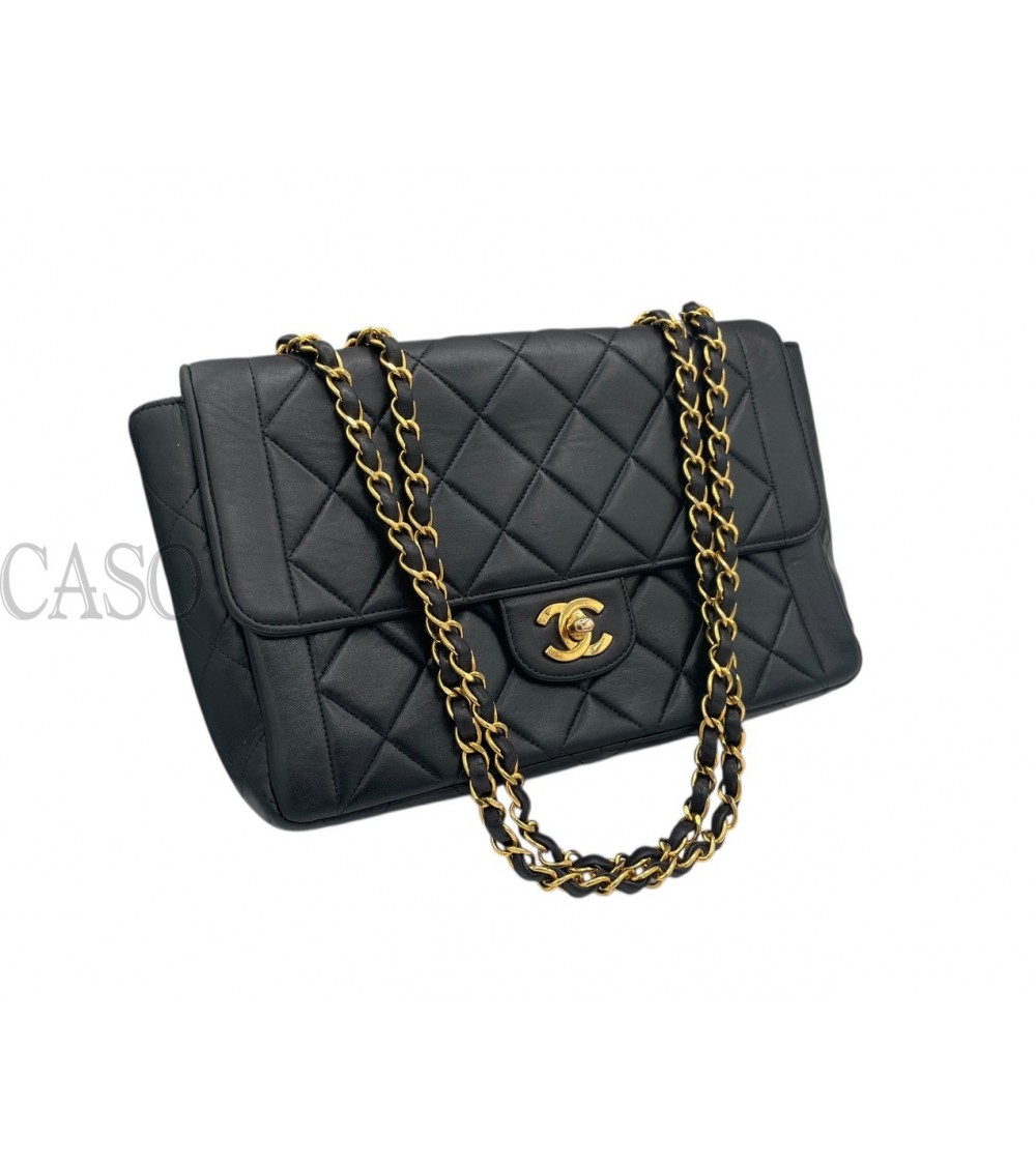 CHANEL CLASSICA VINTAGE IN PELLE NERA