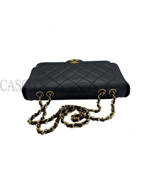 CHANEL CLASSICA VINTAGE IN PELLE NERA