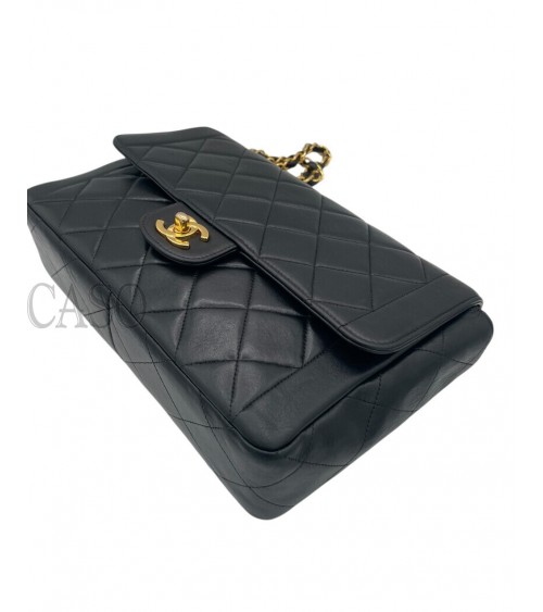 CHANEL CLASSICA VINTAGE IN PELLE NERA