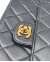 CHANEL CLASSICA VINTAGE IN PELLE NERA
