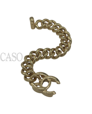 ICONICO BRACCIALE CHANEL CON LOGO