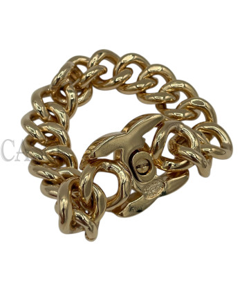 ICONICO BRACCIALE CHANEL CON LOGO