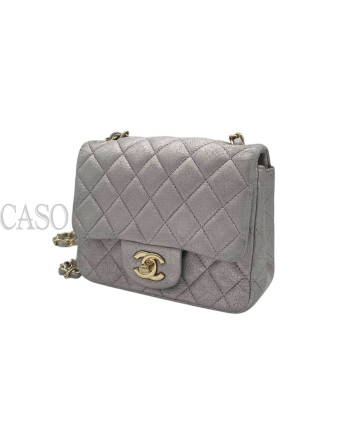 CHANEL IN PELLE METALLIZATA LILLA