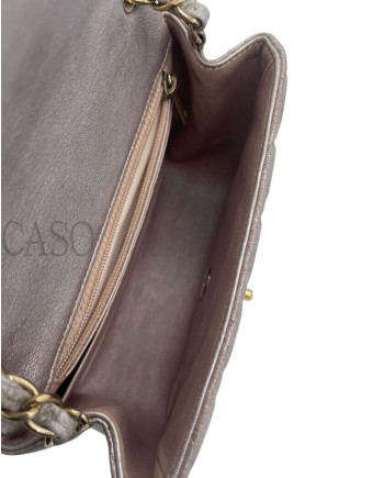 CHANEL IN PELLE METALLIZATA LILLA