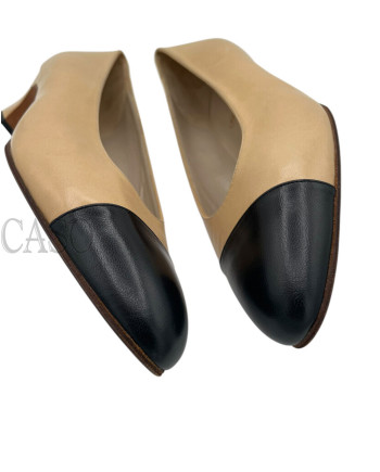 CHANEL VINTAGE DECOLLETE' IN PELLE BEIGE E PUNTA NERA