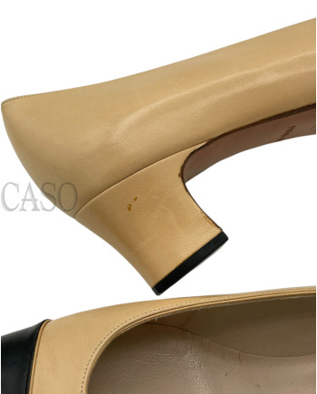 CHANEL VINTAGE DECOLLETE' IN PELLE BEIGE E PUNTA NERA