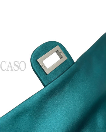 CHANEL VINTAGE MODELLO 2.55 IN PELLE VERDE PETROLIO