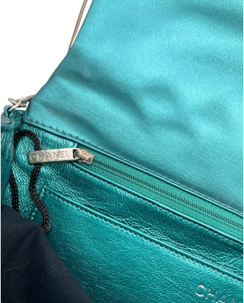 CHANEL VINTAGE MODELLO 2.55 IN PELLE VERDE PETROLIO