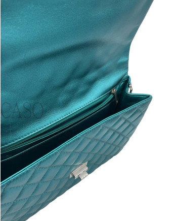 CHANEL VINTAGE MODELLO 2.55 IN PELLE VERDE PETROLIO