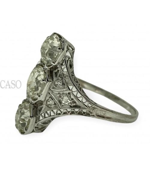 ANELLO CON DIAMANTI DI TAGLIO VECCHIO
