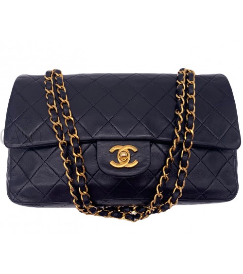 CHANEL VINTAGE CLASSIC FLAP BAG BLACK LEATHER AND GOLD HARDWARE